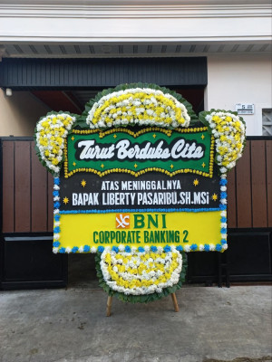 Papan Bunga Duka di Lubuk Begalung Nan Xx