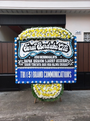 Papan Bunga Duka di Lubuk Begalung Nan Xx